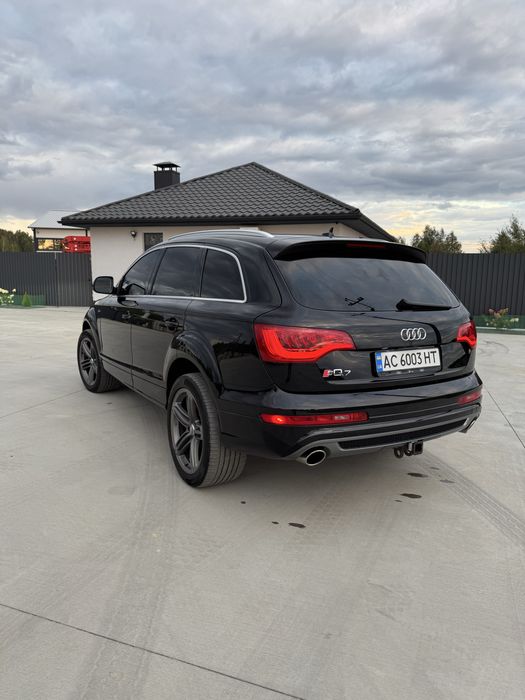 Продам Audi Q7 S-Line