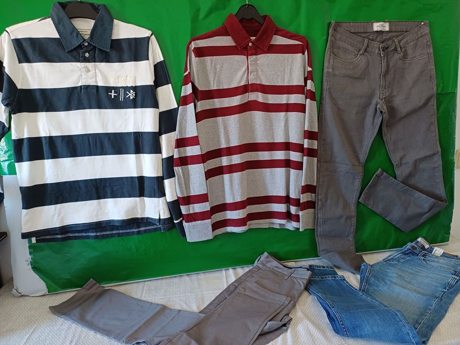 5 peças de roupa de homem.