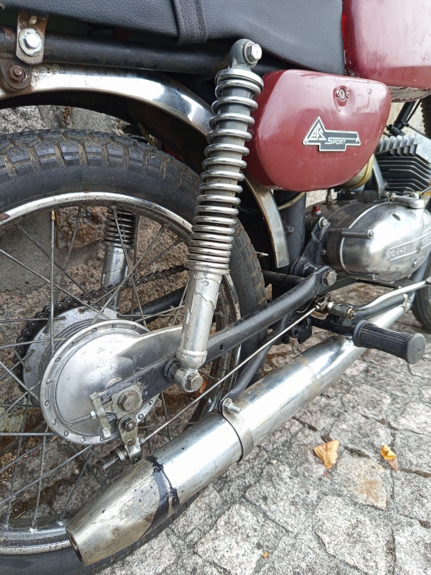 Motorizada EFS SPORT documentos IMT