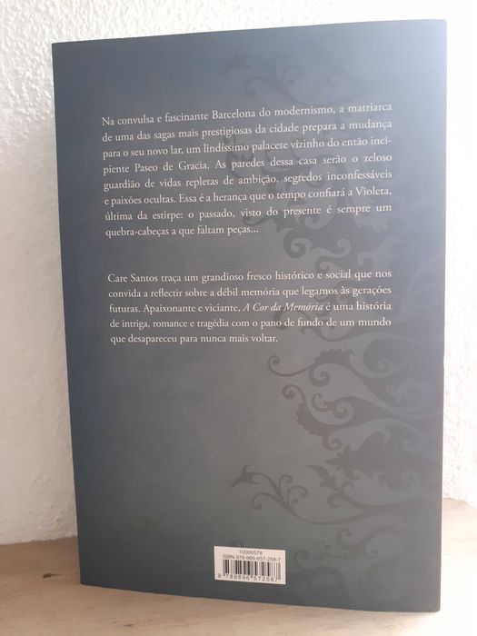 Livro a Cor da  Memória