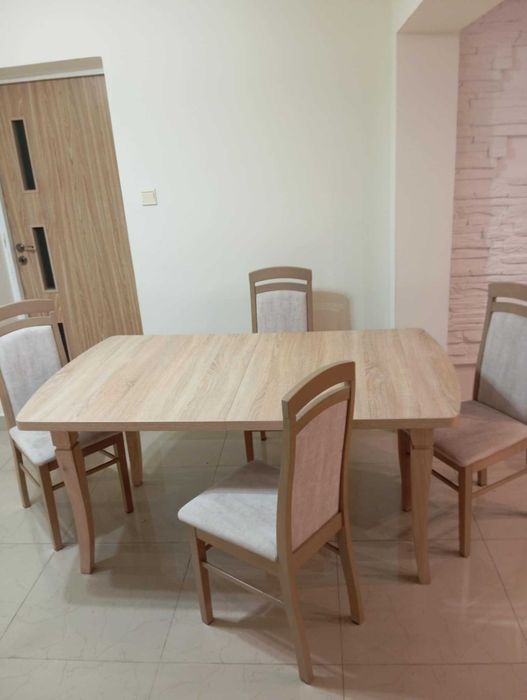 Stół do salonu + 6 krzeseł
