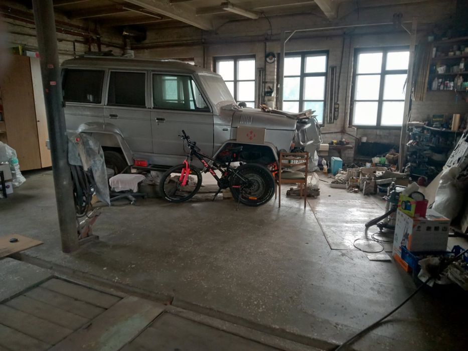 Оренда гаража 117 кв.м  у Броварах — ідеально під СТО чи майстерню!