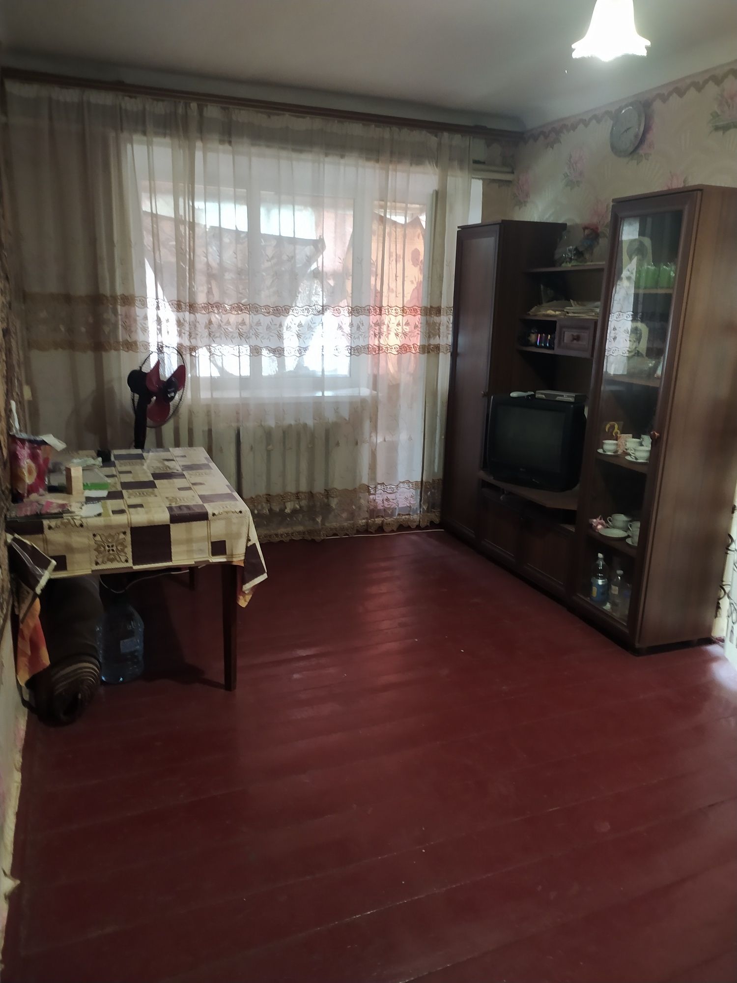 Продаж 3-х кімнатної квартири