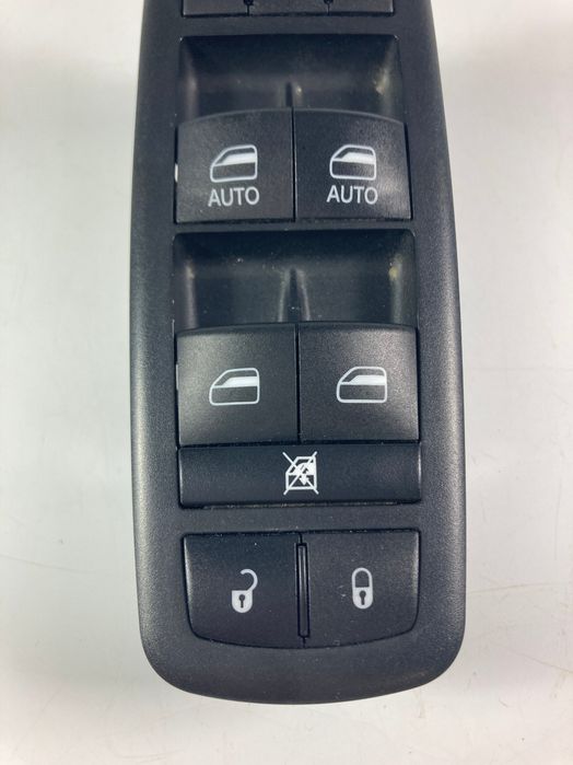 Ram 1500, 2500, 3500 przełącznik szyb lusterek lewy przód 2019-24