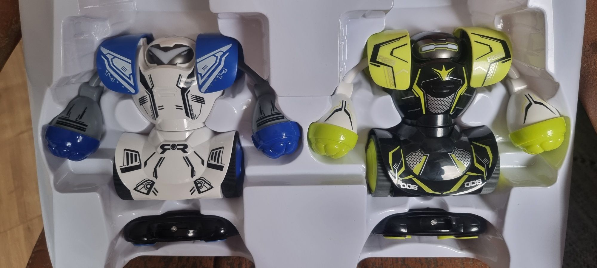 Yogo komat robot sterowane