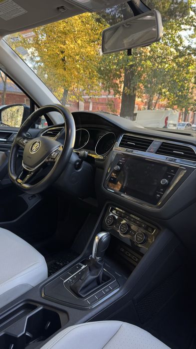 Продам Tiguan 2.0