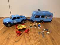 Playmobil 9502 samochod z przyczepa kempingowa / kamper