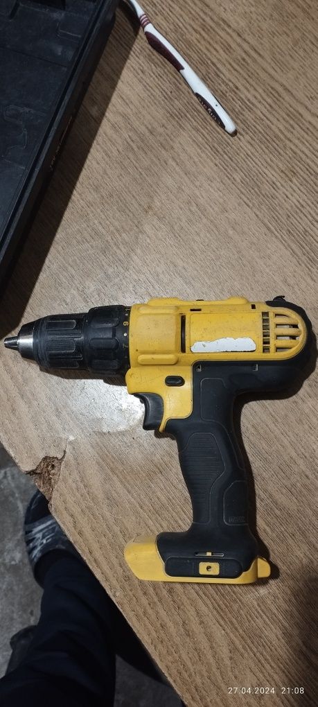 Шуруповёрт DeWalt