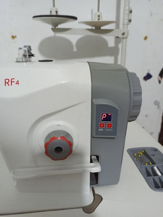 Промышленная швейная машинка bruce