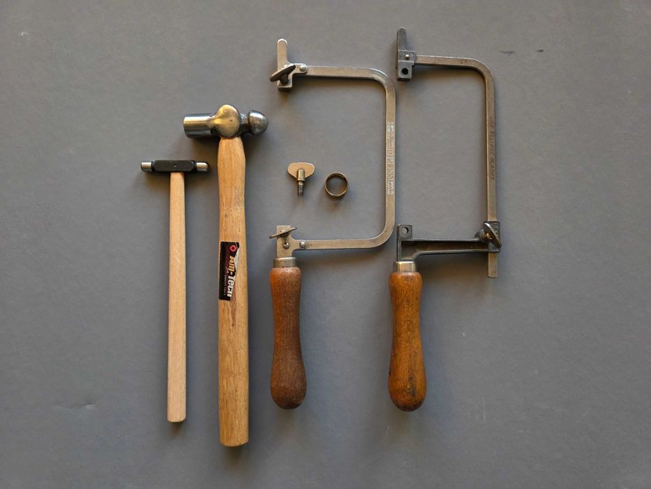 Zestaw - narzędzia jubilerskie - piłka włosowa, młotek