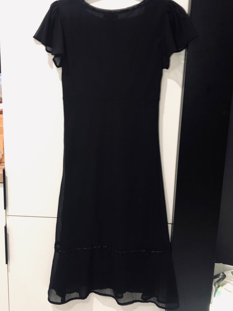 Sliczna szyfonowa czarna  sukienka