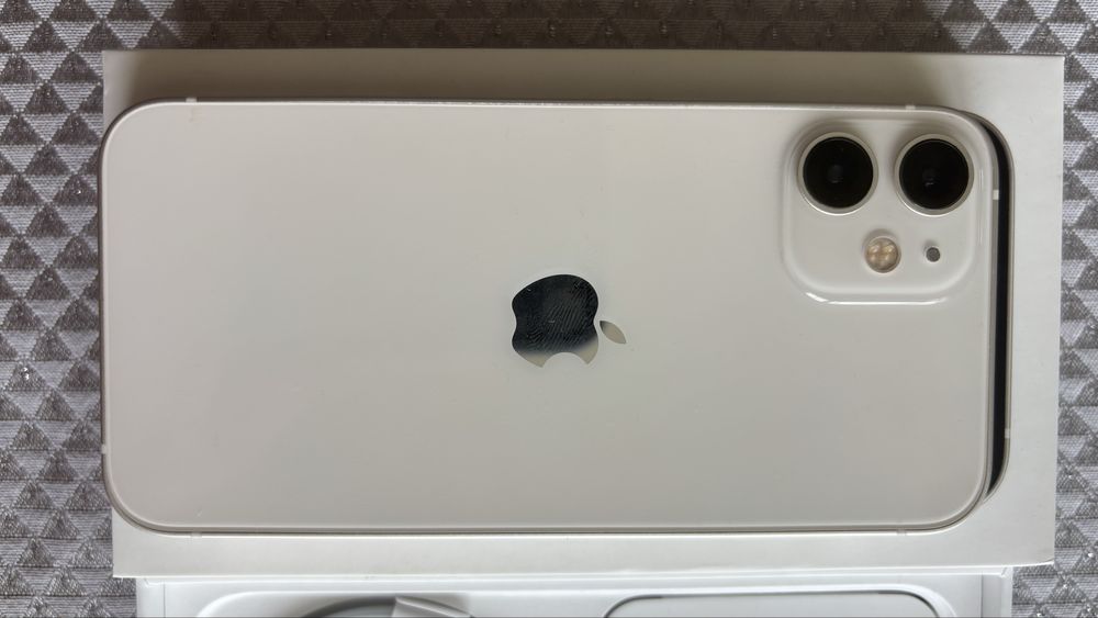 Sprzedam iPhone 12 mini - 64GB