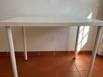 Vende-se secretária IKEA.