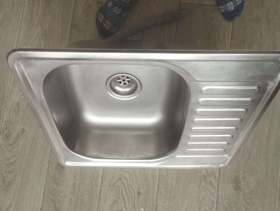 Мийка з нержавійки ,58*48,разом з зливним сифоном
