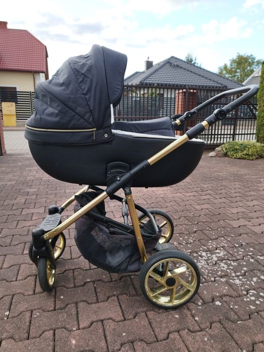 Wózek dziecięcy Adamex Reggio czarno - złoty