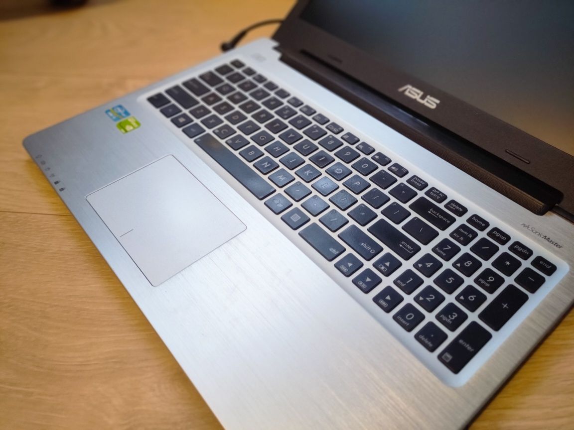 Laptop/ultrabook ASUS A55L 15,6 ,i5 , SSD 128 GB