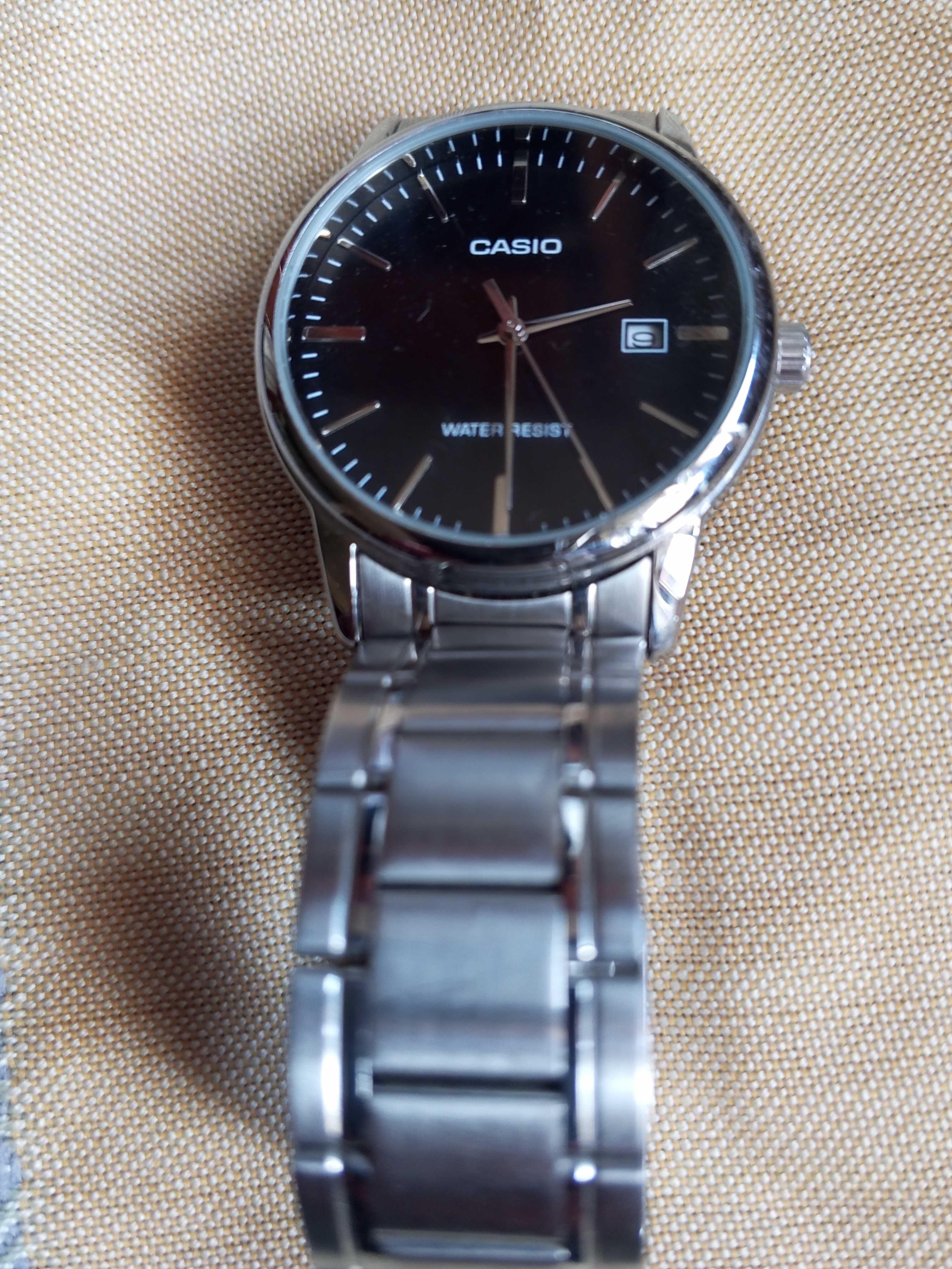 наручний годинник CASIO original Japan