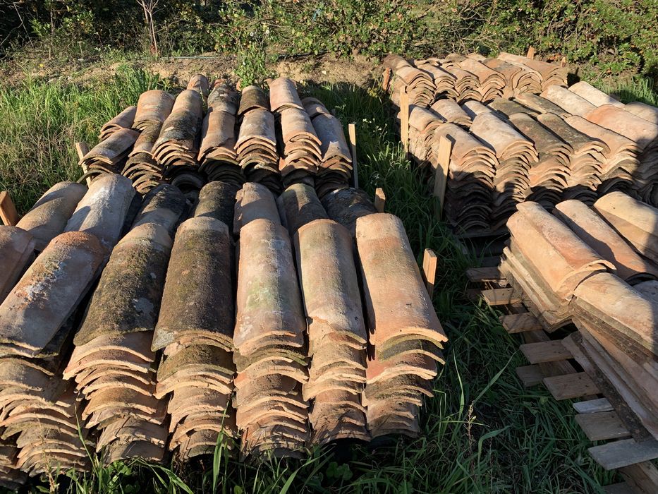 Telhas  e tijoleiras