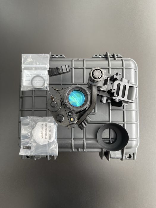 Прилад нічного бачення PVS-14 (White Phosphor, NVT-7, Rainbow Coating)