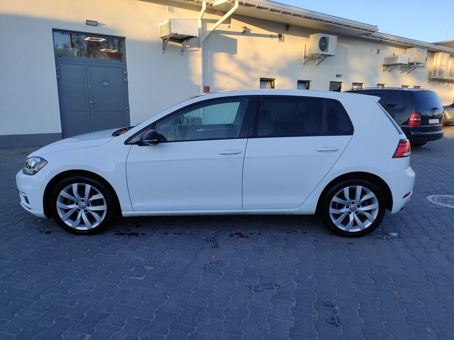 Golf 7 1.5 benzyna mały przebieg !!!