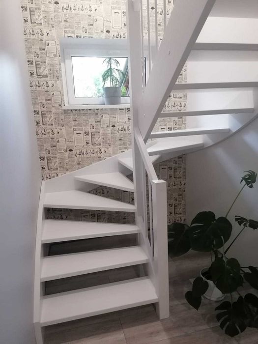 Schody drewniane Śląskie Małopolskie Producent realizacja Montaż