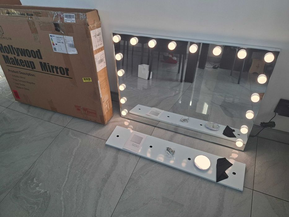 FENCHILIN Lusterko do makijażu LED Bluetooth, 18 żarówek, 800x580mm