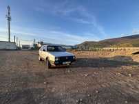 Volkswagen Golf 2