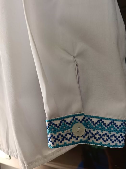 Вишиванка для хлопчика .В гарному стані