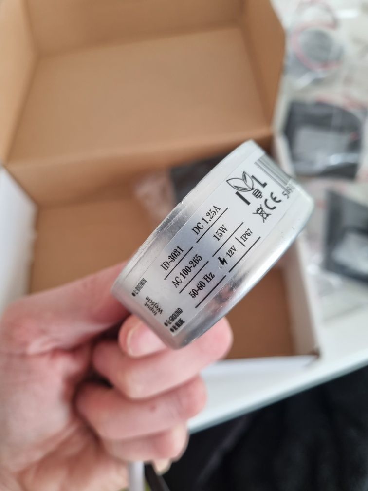 Oświetlenie schodowe led 7 punktów plus zasilacz