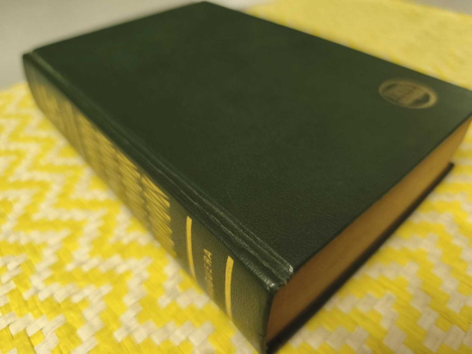 Un menú para cada día 
con recetas de cocina, 
de Genoveva Bernard