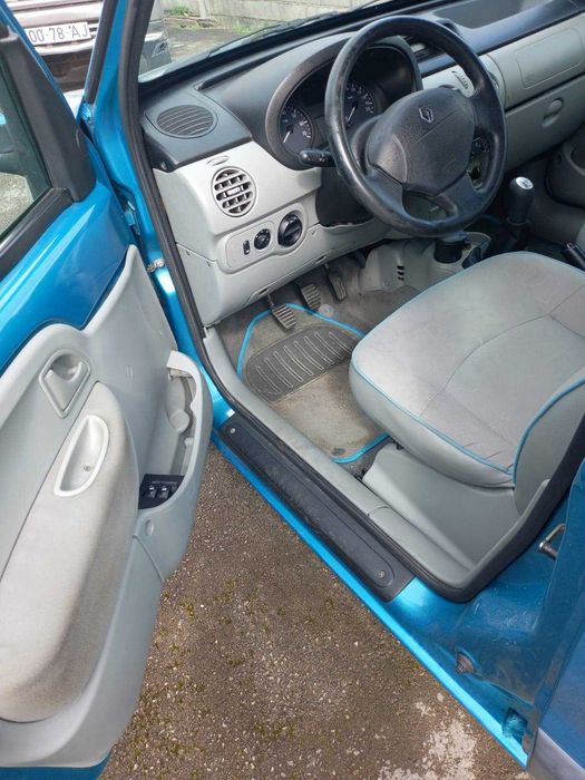 Renault Kango 5 lugares