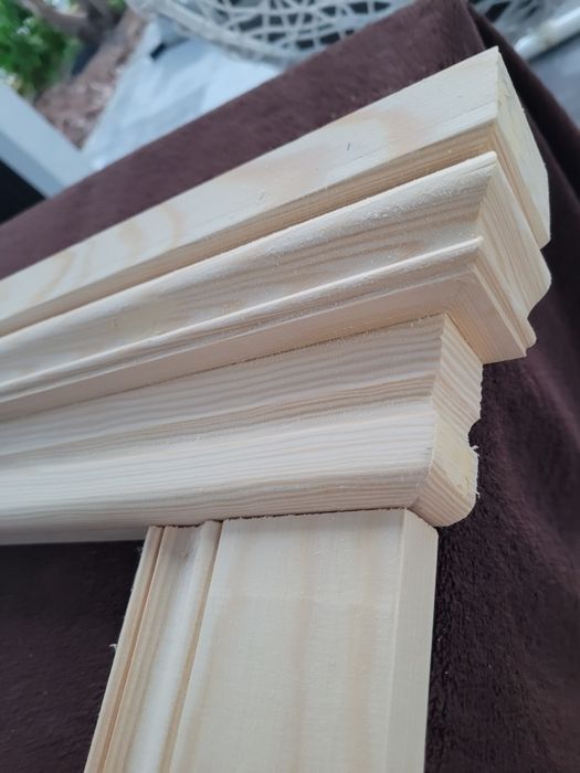 Listwy wykonczeniowe dekoracyjne drewniane