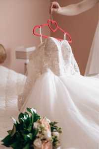Продам весільну дизайнерську сукню Ostashevska&Voloshuk