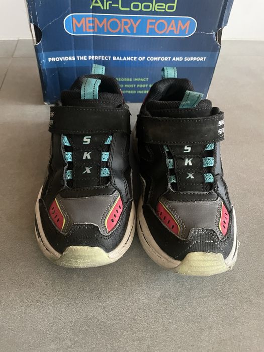 Кросівки skechers 32 розмір