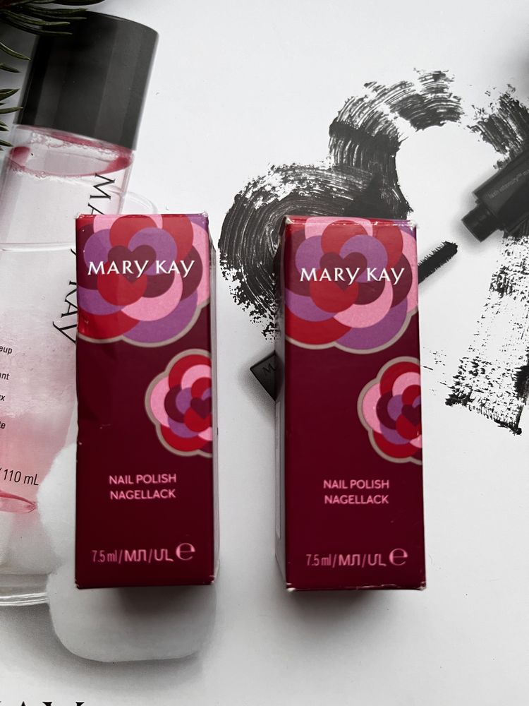 Lakiery do paznokci Mary Kay