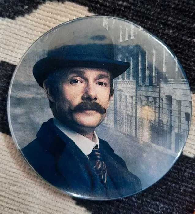 Przypinka Sherlock Holmes Dr. Watson