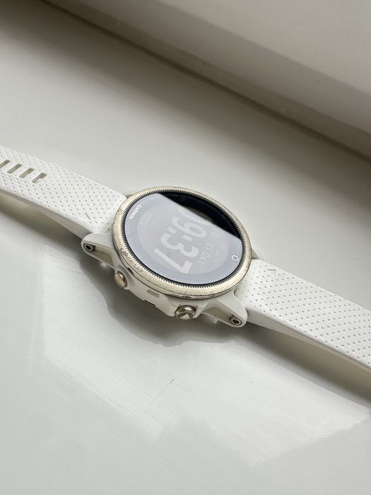 Garmin Fenix 5S sapohire 42 mm white