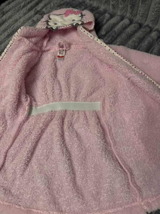 Теплий халатик Hello Kitty для дівчинки, 80р