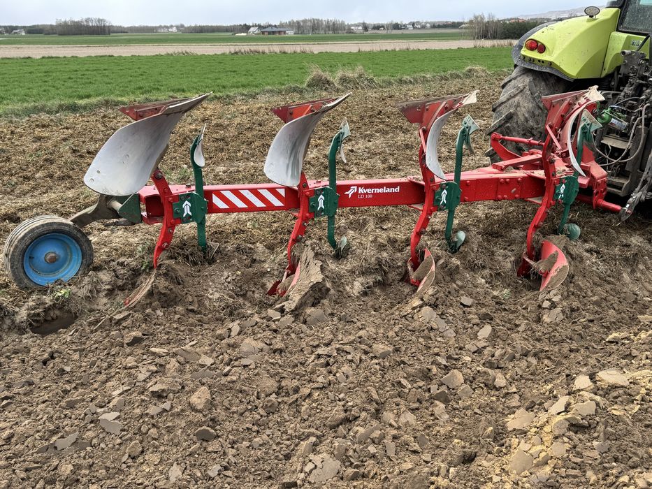 Pług obrotowy Kverneland LD100 4 obrotowy ideał