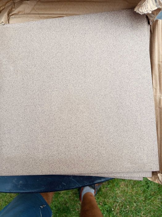 Mix płytek ceramicznych