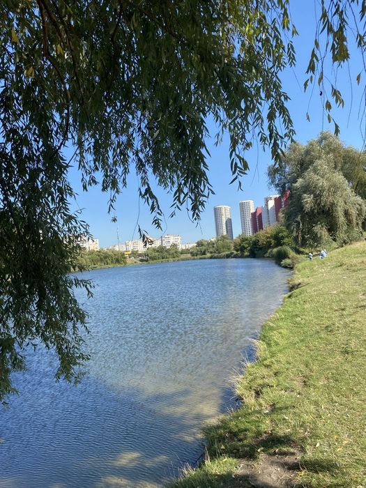 Продам 2 уровневую квартиру З комнаты