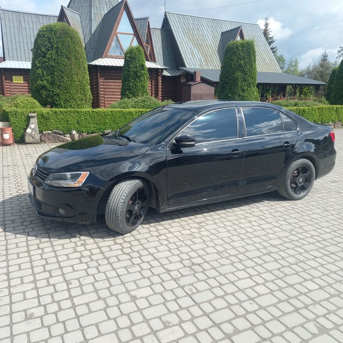Продам VW jetta.