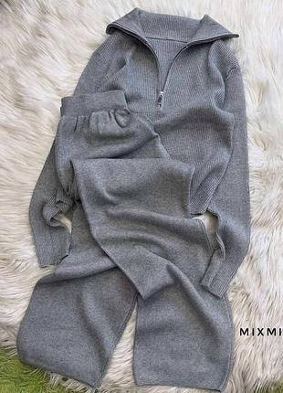 Костюм з ангори теплий