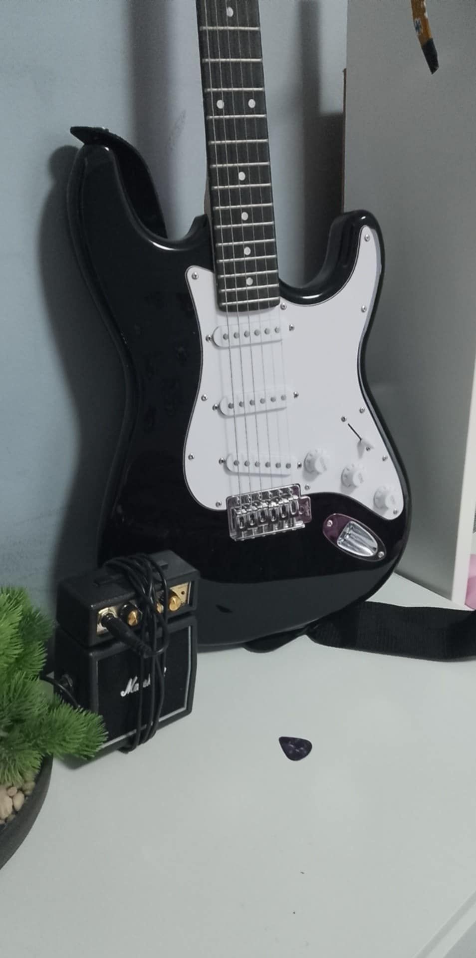 Gitara elektryczna Harley benton st-20