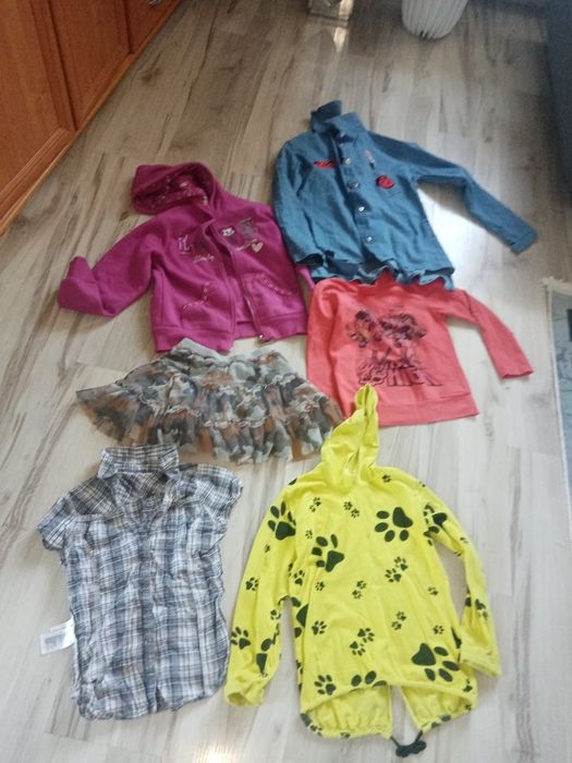 Duży worek ubrań 128/158 70 sztuk