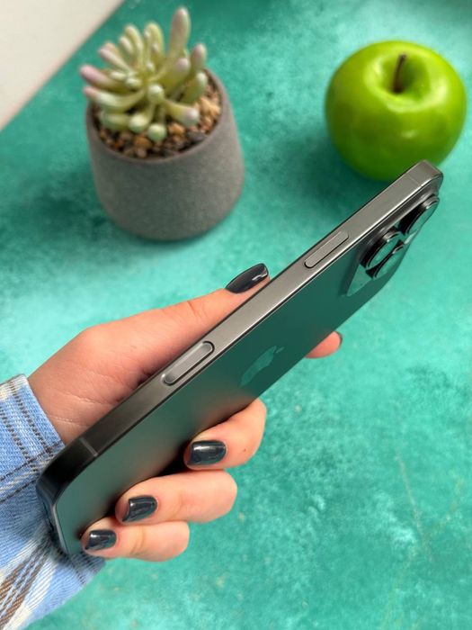 Apple iPhone 16 Pro Max 256GB Black. Neverlock. Esim