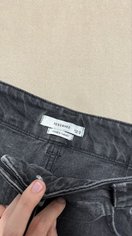 Продам джинси Reserved