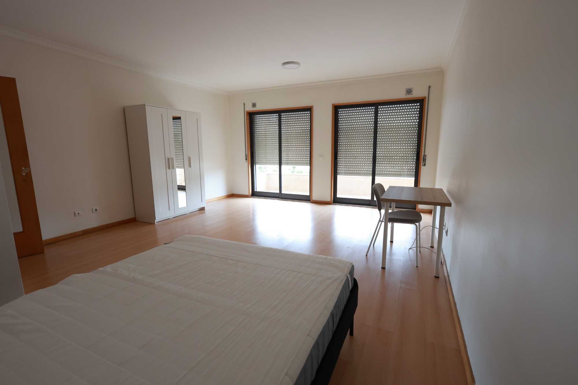 Quartos para arrendar a meninas Valongo