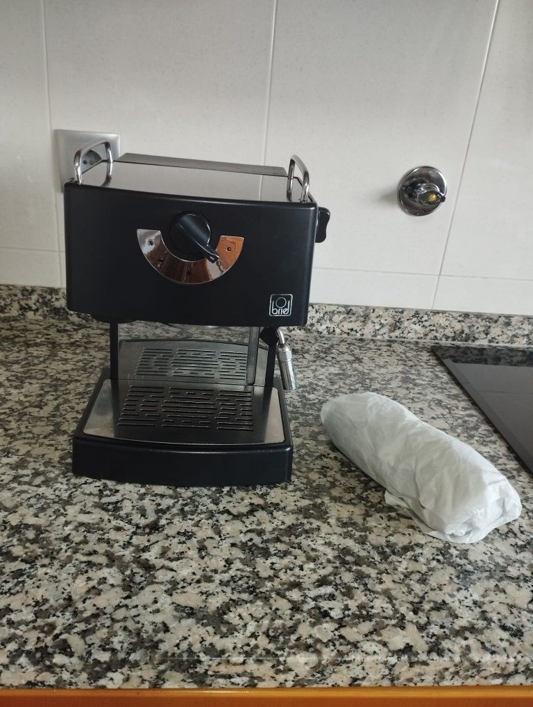 Máquina café briel