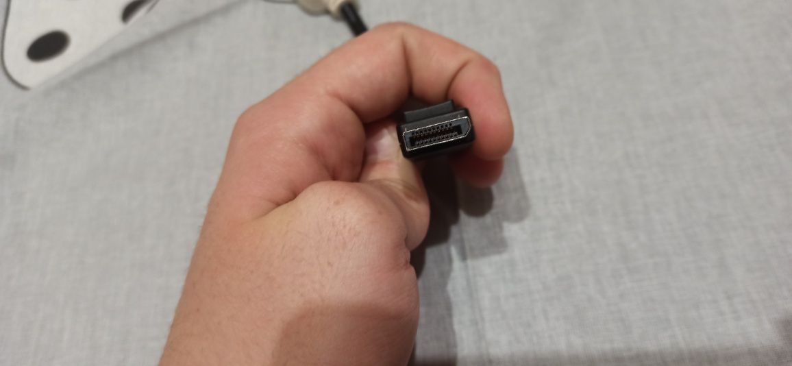 Перехідник displayport to DVI